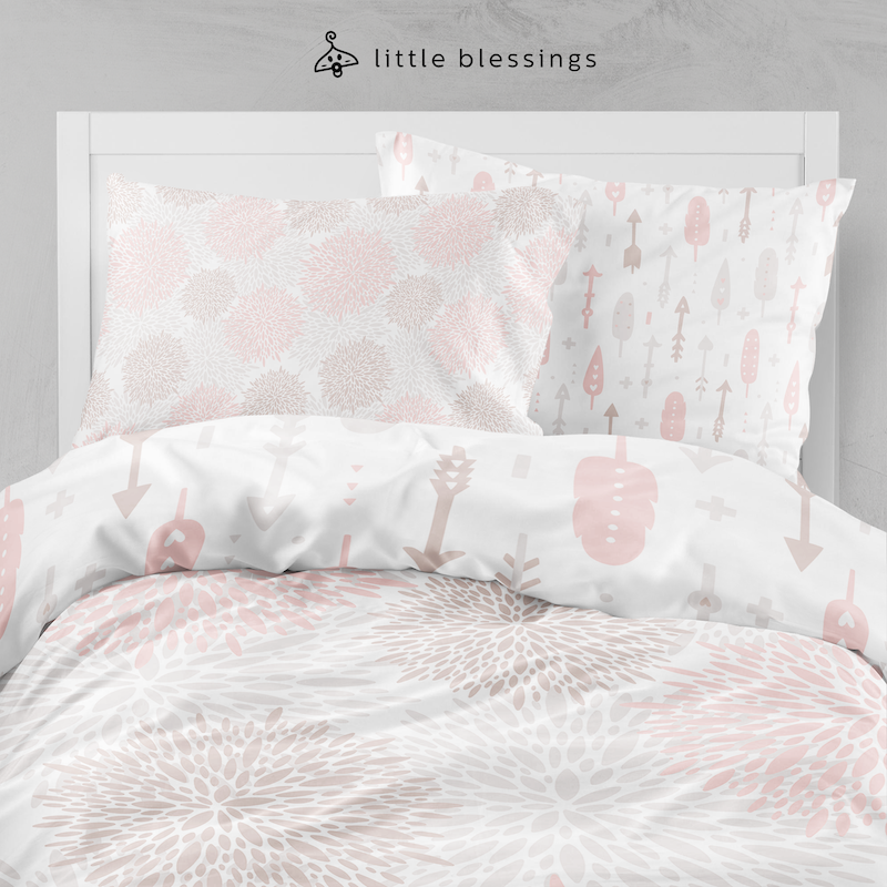 Pink Feathers Bed Set